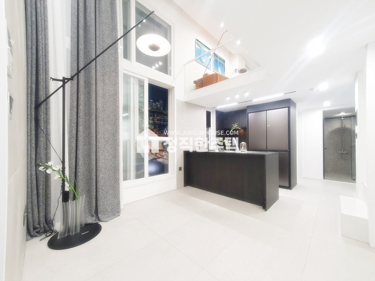 서울 용산구 한강로3가 ♥♥용산 월드메르디앙 고급 복층♥♥ 분양 매물번호 13188 사진 1