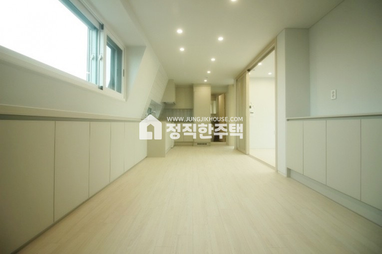 서울 용산구 이태원동 ♥♥역세권+숲세권 풀옵션 단독세대 3룸 빌라♥♥ 분양 매물번호 13192 사진 2