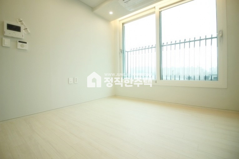 서울 용산구 이태원동 ♥♥역세권+숲세권 풀옵션 단독세대 3룸 빌라♥♥ 분양 매물번호 13192 사진 6