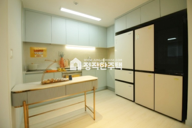 경기 용인기흥구 보라동 ♥ ♥다양한 옵션!!단지형 3룸 빌라♥ ♥상갈역 돕8분,!민속촌역 신설 GTX-A개통예정,!서울/강남 직행버스노선 3개!! 분양 매물번호 13266 사진 6