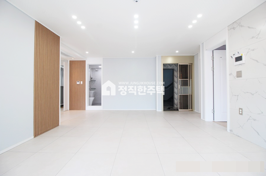 경기 화성효행구 비봉면 삼화리 ✌❤ 비봉 학세권 인근 햇살 좋은 남향집 ❤✌ 분양 매물번호 13274 사진 6