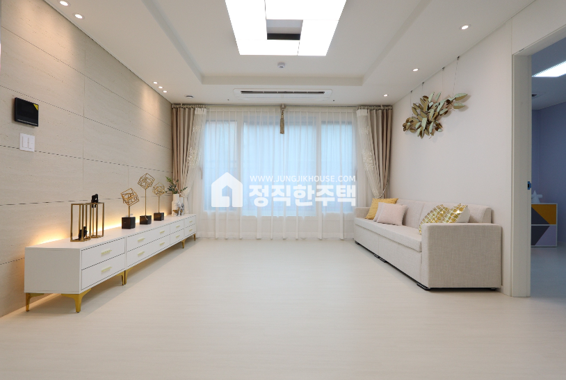 서울 강동구 암사동 ♥♥암사동 더블역세권 3룸♥♥초,중,고 학세권/각종 편의 문화시설 인접~!! 분양 매물번호 11132 사진 1
