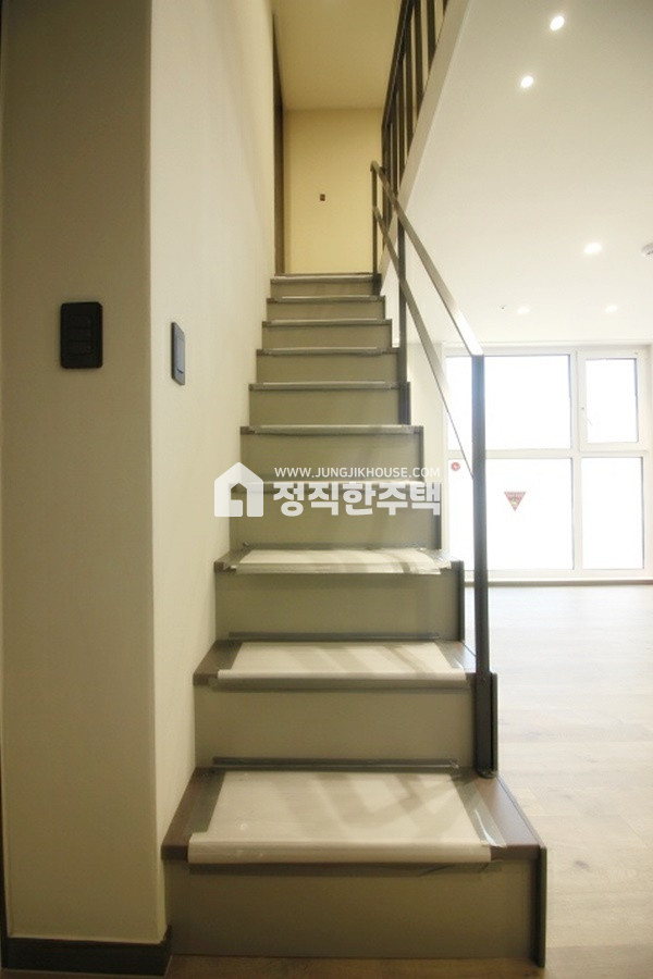 서울 중랑구 면목동 ○○중랑천 인근 3룸 복층 빌라 ○○ 분양 매물번호 13233 사진 9