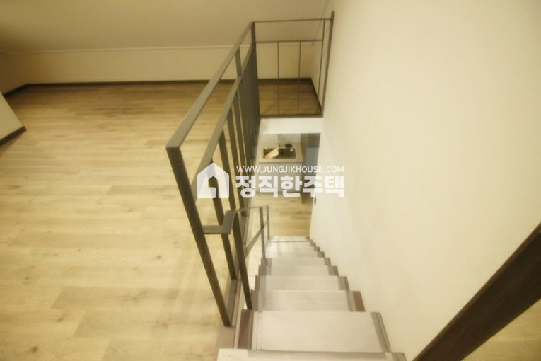 서울 중랑구 면목동 ○○중랑천 인근 3룸 복층 빌라 ○○ 분양 매물번호 13233 사진 13
